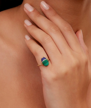 Mini Bague Scarabée Yvonne Léon or jaune malachite lapis lazuli diamants