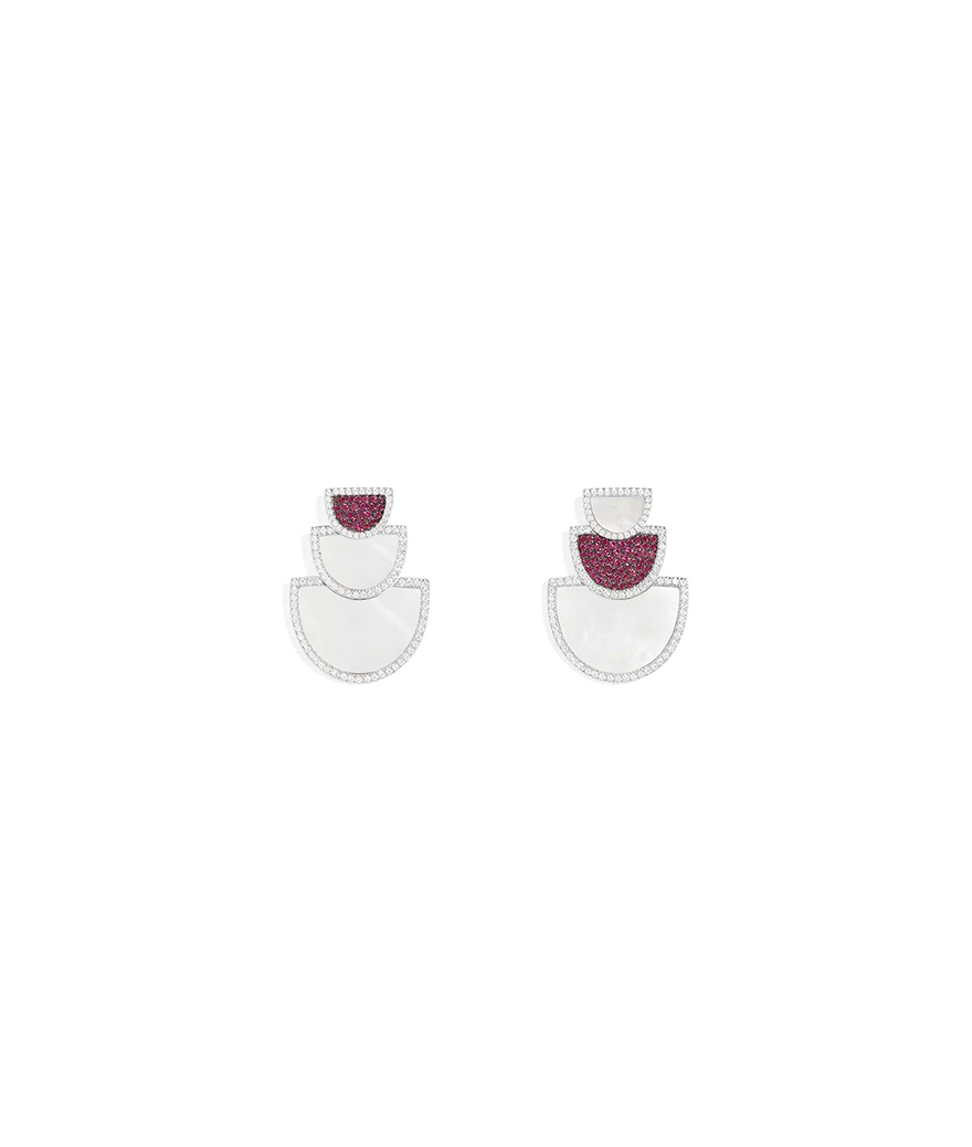 Boucles d'oreilles APM Monaco Eternelle demi-lune triple nacre