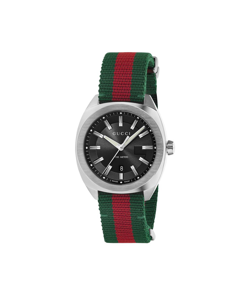Montre GUCCI GG2570 41 mm acier cadran noir bracelet nylon vert et rouge